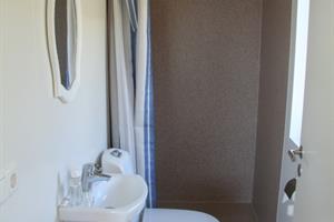 Bathroom in the studio cottage