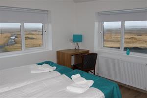 Double room with private bathroom