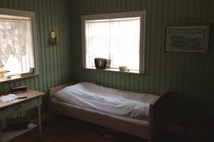 Room with shared bathroom at the old farmhouse