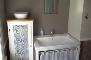 Common bathroom
