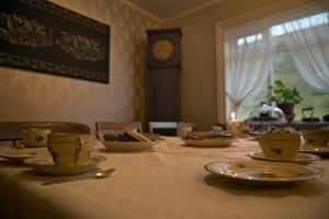 Enjoy a good meal at the old farmhouse 