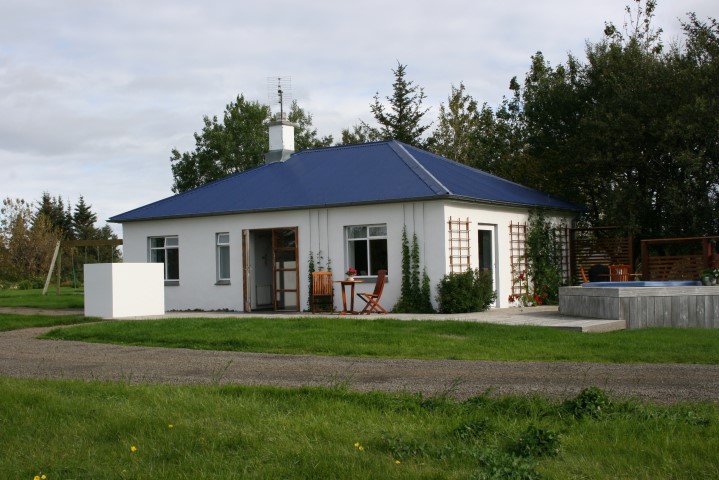 Jaðar cottage accommodation in west Iceland Jaðar cottage accommodation in west Iceland