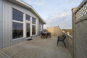 Veranda of the 7 person cottage