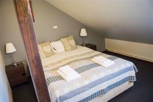 Double Room with handbasin and shared bathroom
