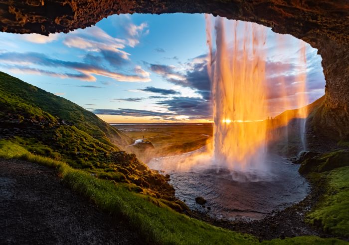 Seljalandsfoss Waterfall Seljalandsfoss Waterfall