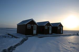 Double rooms with private bathroom in separate houses