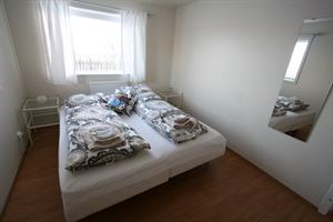 Double room with shared bathroom