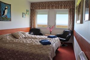 Double room with private bathroom