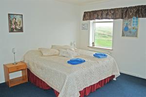 Double room with shared bathroom