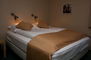 Double room with private bathroom