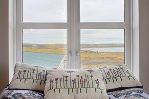 Enjoy relaxing overnight stays in the countryside.
